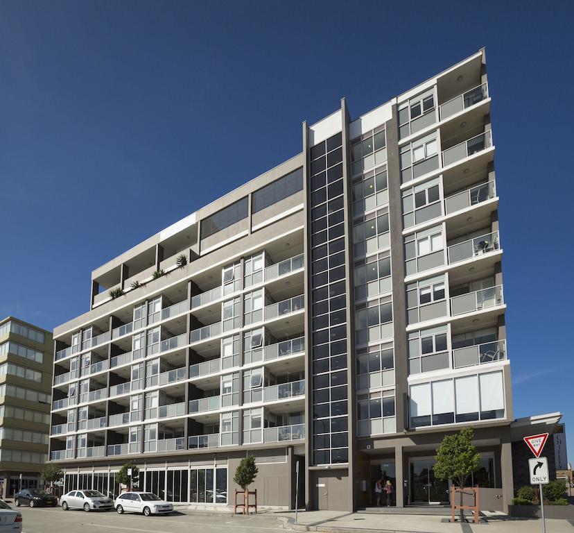 Honeysuckle Executive Apartments Newcastle Exterior photo